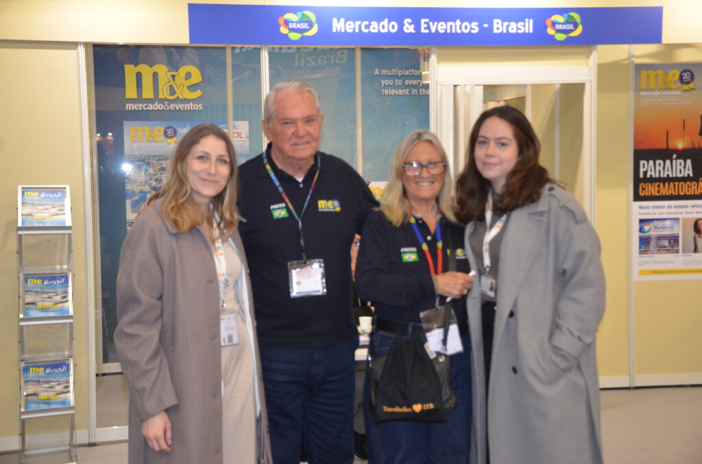 Roy Taylor e Rosa Masgrau, do M&E com Felicia Dominguez e Maria Eduarda Reinheimer, da equipe da ITB