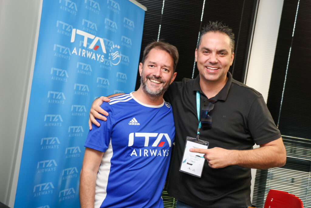 Diego Lopes, da ITA Airways, e Edgar, da TB Tours