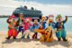 Mickey, Minnie e seus amigos estream novos trajes de verão na ilha privativa da Disney Cruise Line