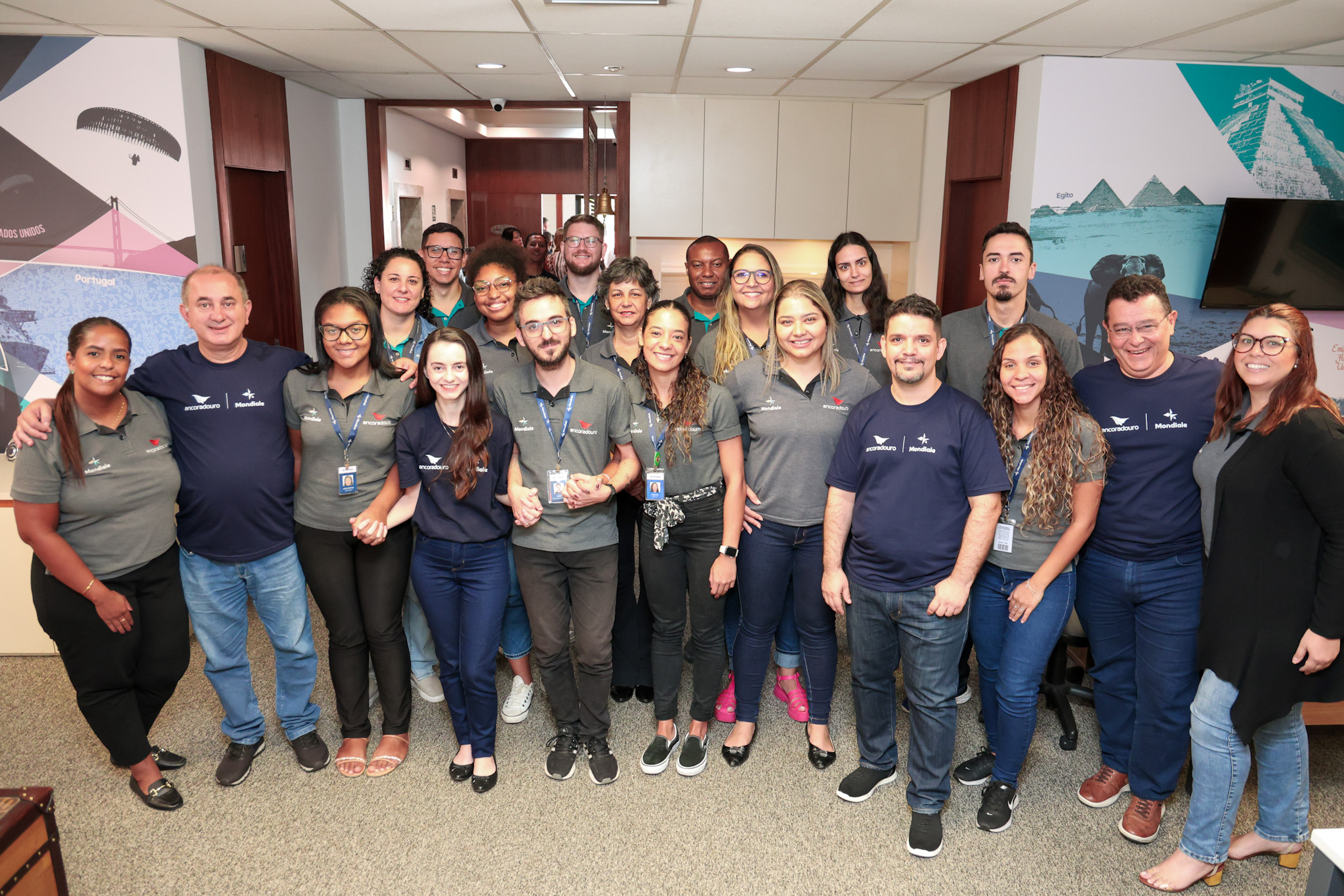 Equipe da Mondiale departamento Terrestre, Cruzeiros, Operações, Cadastro de Produtos, Aéreos e Vendas Equipe da Mondiale departamento Terrestre, Cruzeiros, Operações, Cadastro de Produtos, Aéreos e Vendas