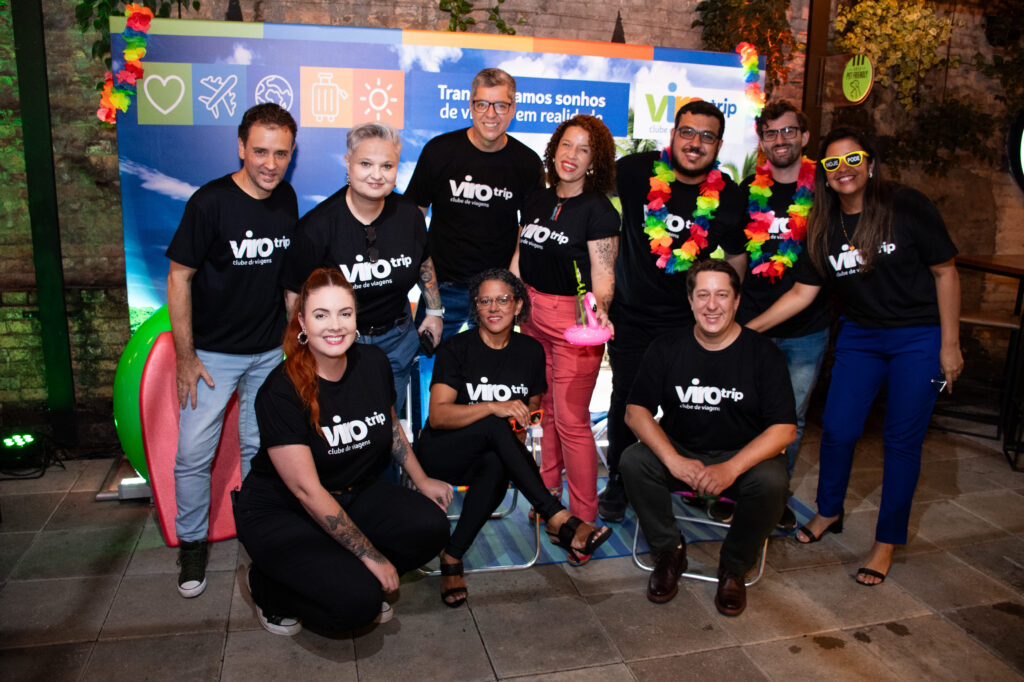 Equipe no lancamento ViroTrip: Grupo Arbo lança clube de viagens por assinatura