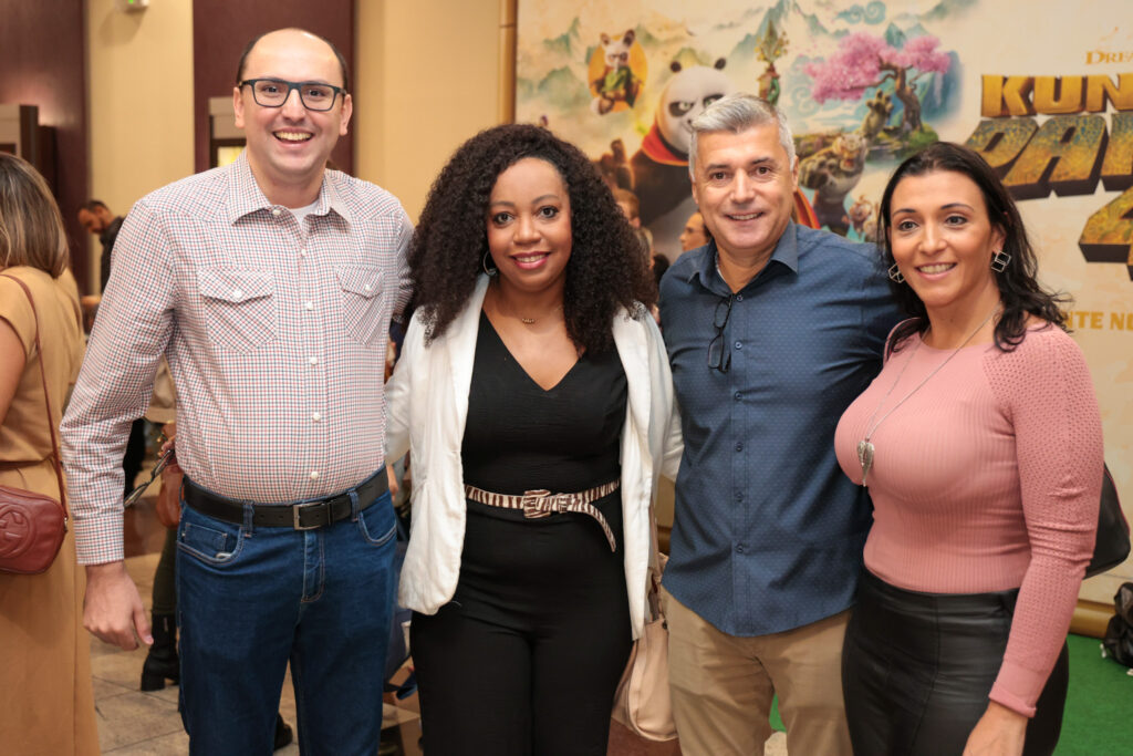 Felipe Becker, da Mobility, Vilmara Souza, da Agaxtur, Marcos Rodrigues, da Avis Budget, e Tatiana Santos, da Agaxtur