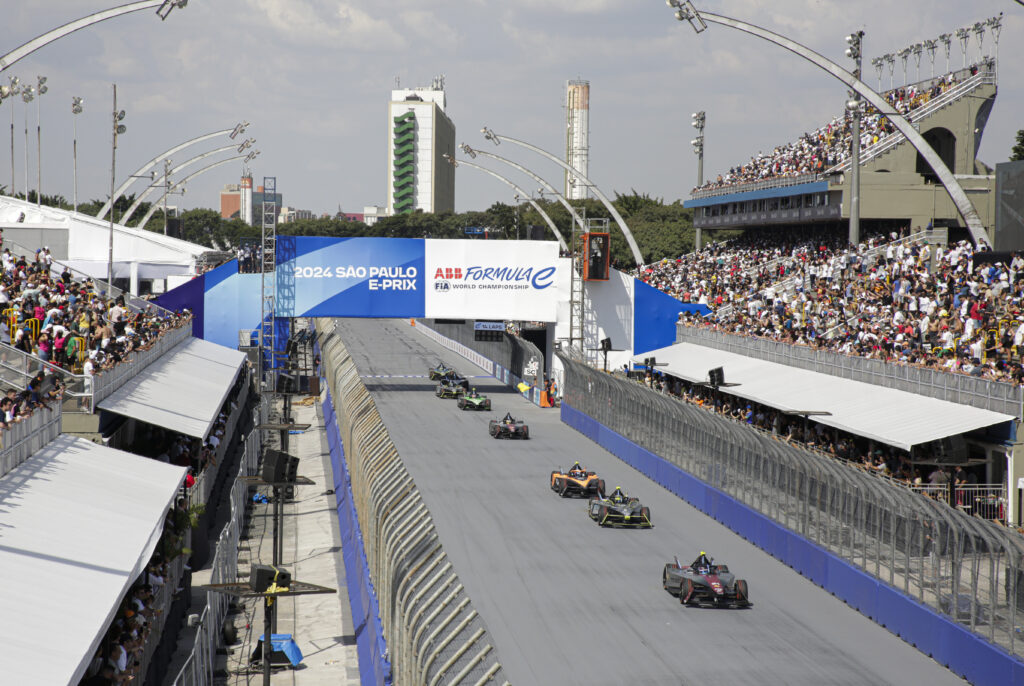 Formula E tem impacto de R$ 180 milhões na economia de São Paulo Formula E tem impacto de R$ 180 milhões na economia de São Paulo
