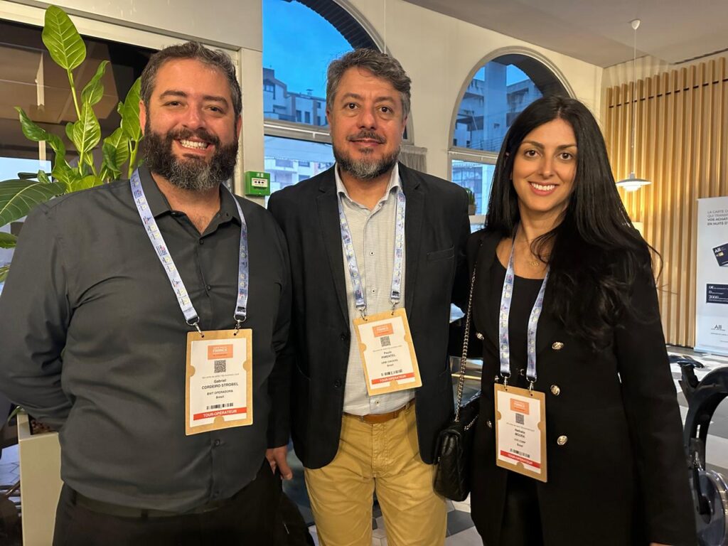 Gabriel Cordeiro, da BWT Operadora, Paulo Pimentel, da Urbi et Orbi, e Nathália Moura, da CVC Corp Gabriel Cordeiro, da BWT Operadora, Paulo Pimentel, da Urbi et Orbi, e Nathália Moura, da CVC Corp