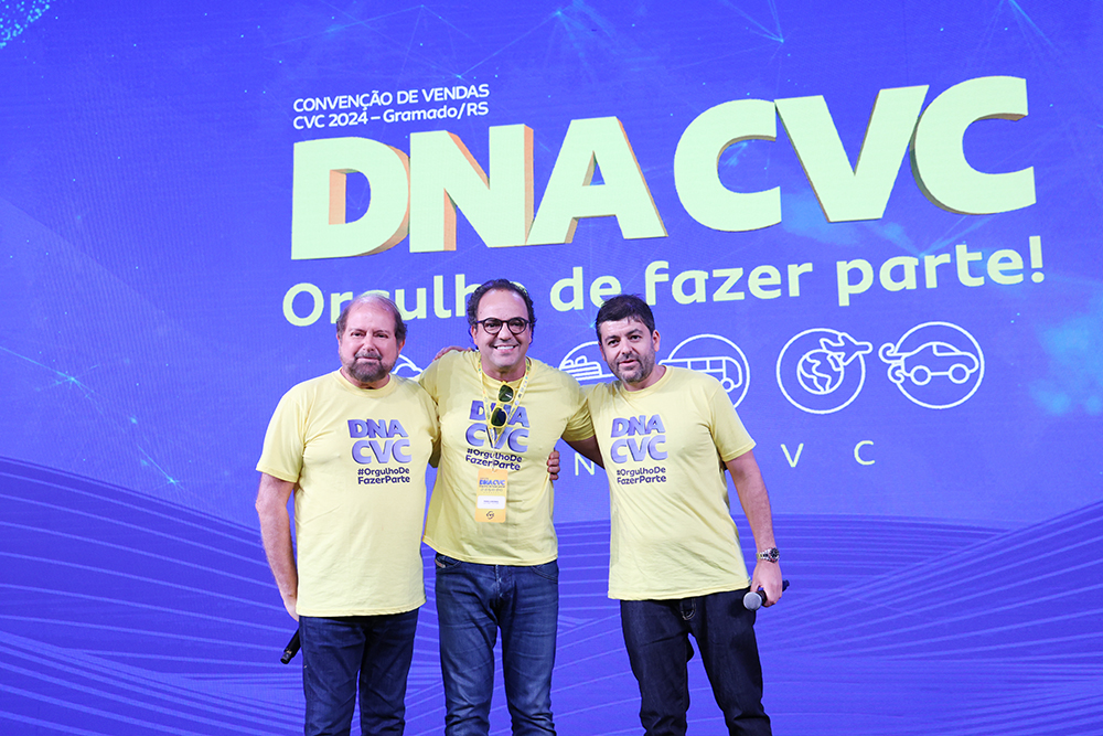 Guilherme e Gustavo Paulus, acionista da CVC, com Fabio Godinho, CEO da CVC Guilherme e Gustavo Paulus, acionista da CVC, com Fabio Godinho, CEO da CVC