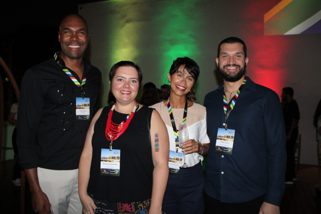 Hudson Batista, da Batista Travel, Mariana Spolidoro, da Newland Viagens, e Fernanda Doria e Pablo Trova, do Marketing Collection Hudson Batista, da Batista Travel, Mariana Spolidoro, da Newland Viagens, e Fernanda Doria e Pablo Trova, do Marketing Collection