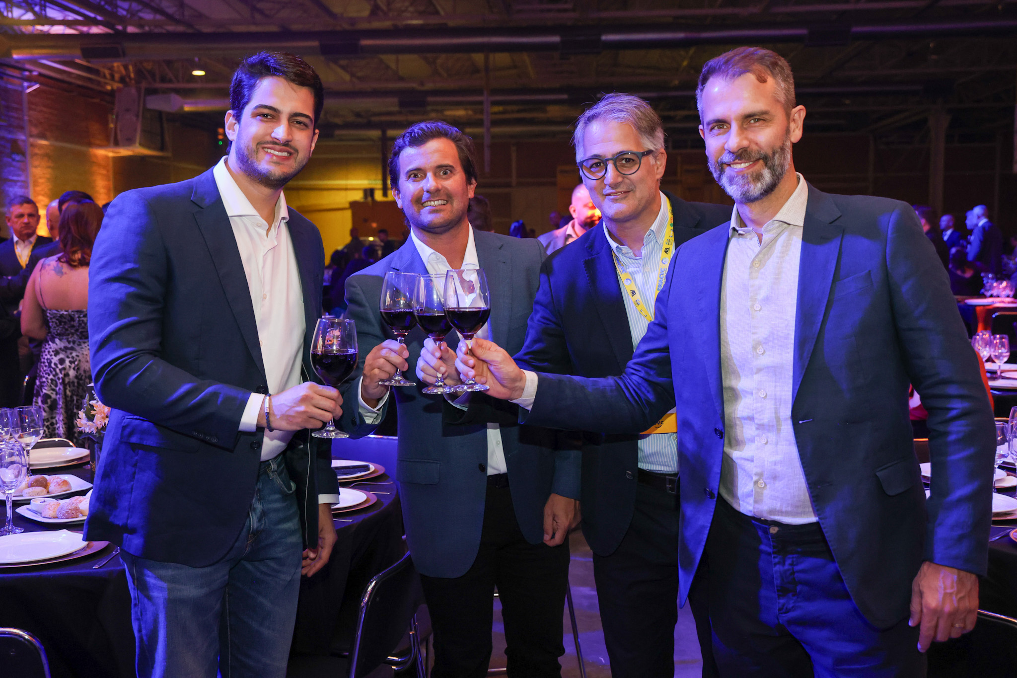 Humberto Oliveira, da CVC Corp, Juan Garcia, diretor de Vendas Almundo, Diego Garcia, diretor da CVC Argentina, e Marvio Mansur, diretor da RexturAdvance Humberto Oliveira, da CVC Corp, Juan Garcia, diretor de Vendas Almundo, Diego Garcia, diretor da CVC Argentina, e Marvio Mansur, diretor da RexturAdvance