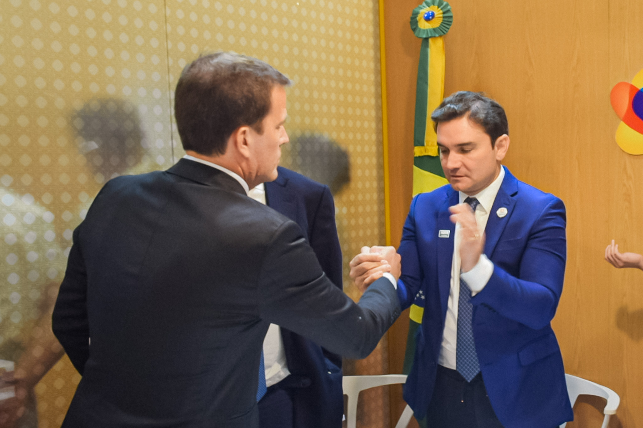 Andrés Deyá, presidente da FIT Buenos Aires e Celso Sabino, ministro do Turismo Andrés Deyá, presidente da FIT Buenos Aires e Celso Sabino, ministro do Turismo