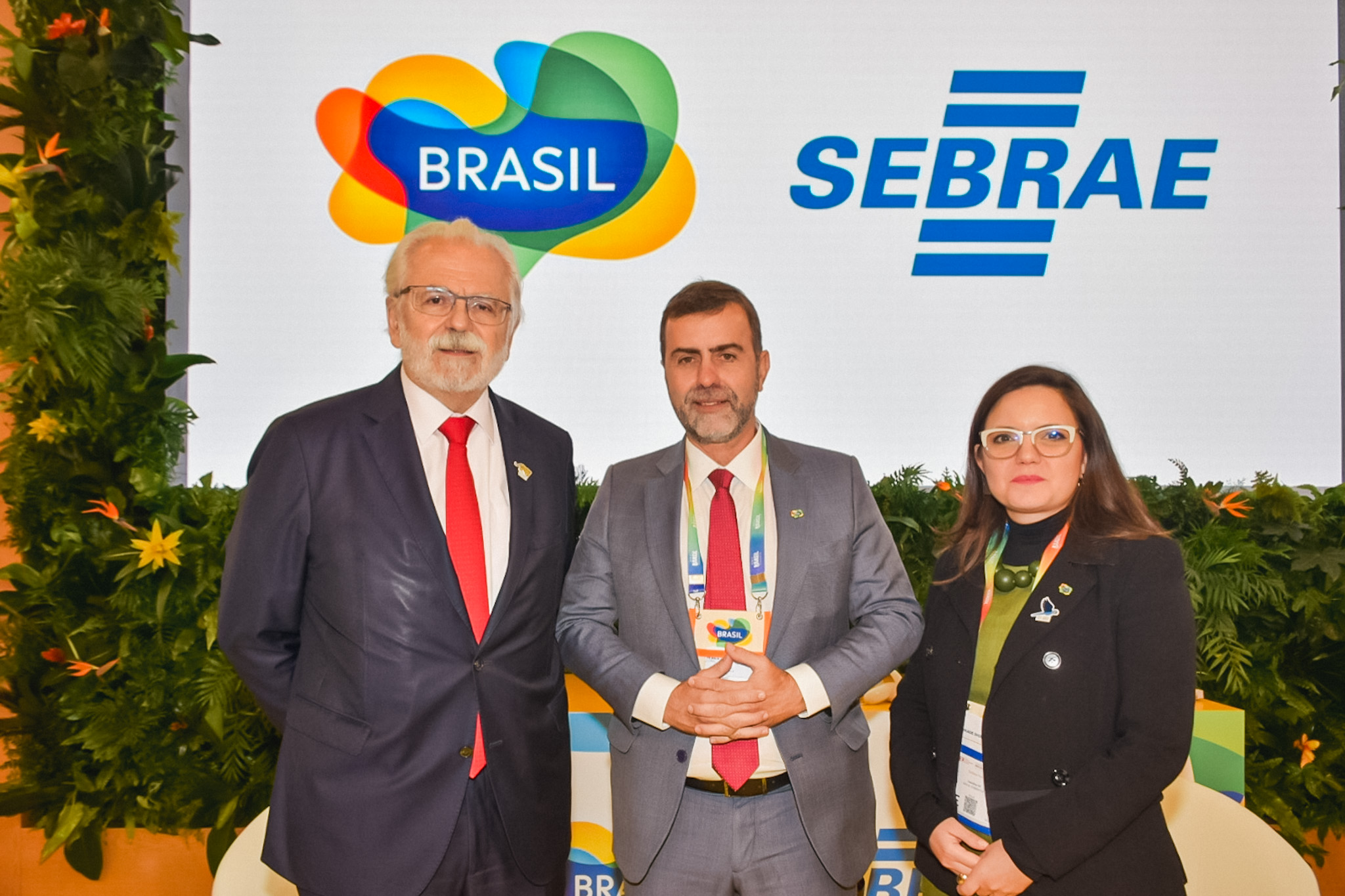 Roberto Jaguaribe, Embaixador do Brasil na Alemanha e Marcelo Freixo e Jaqueline Gil, da Embratur Roberto Jaguaribe, Embaixador do Brasil na Alemanha e Marcelo Freixo e Jaqueline Gil, da Embratur
