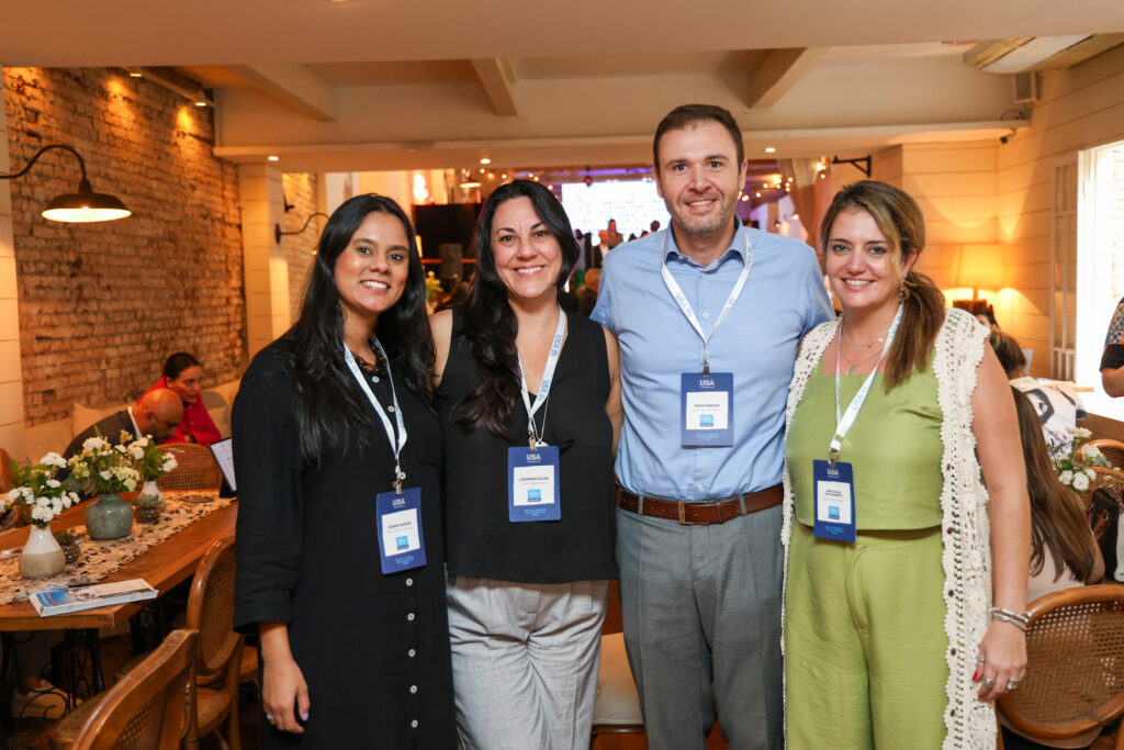 Ingrid Santos, Lizandra Pajak, Denis Ribeiro e Ana Facchinato, da Aviareps Ingrid Santos, Lizandra Pajak, Denis Ribeiro e Ana Facchinato, da Aviareps