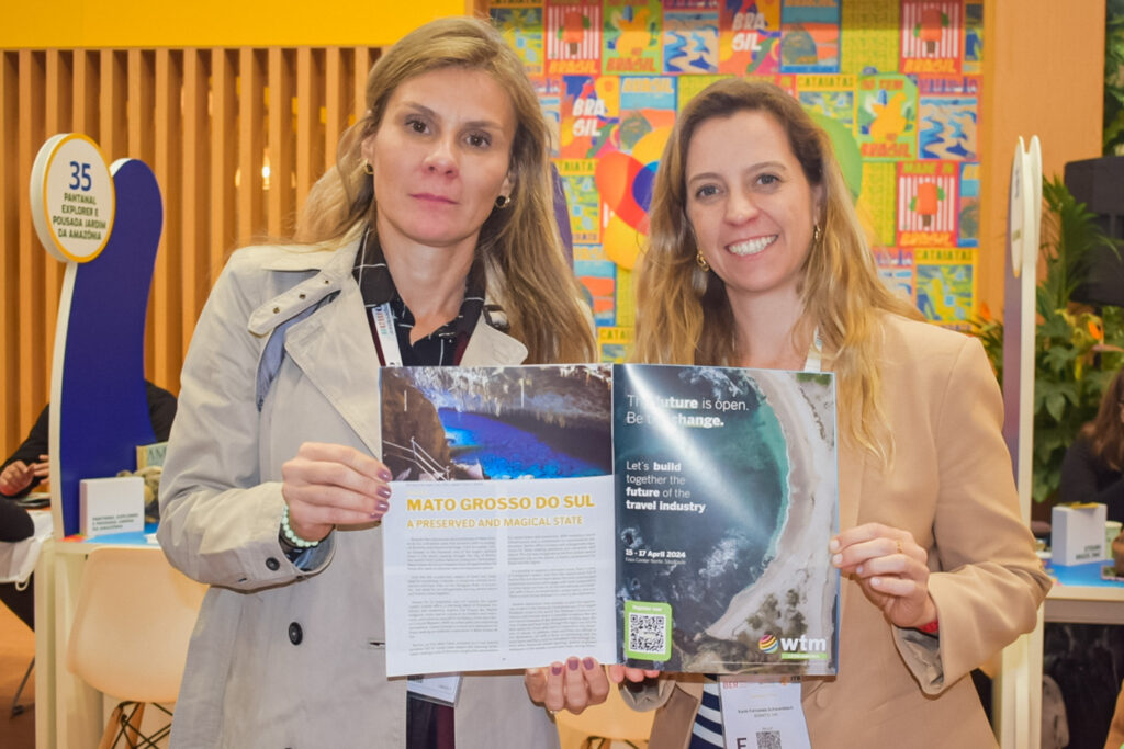 Juliane Salvadori, secretária de Turismo de Bonito e Karen Schwambach, do Conselho Municipal de Turismo em Bonito