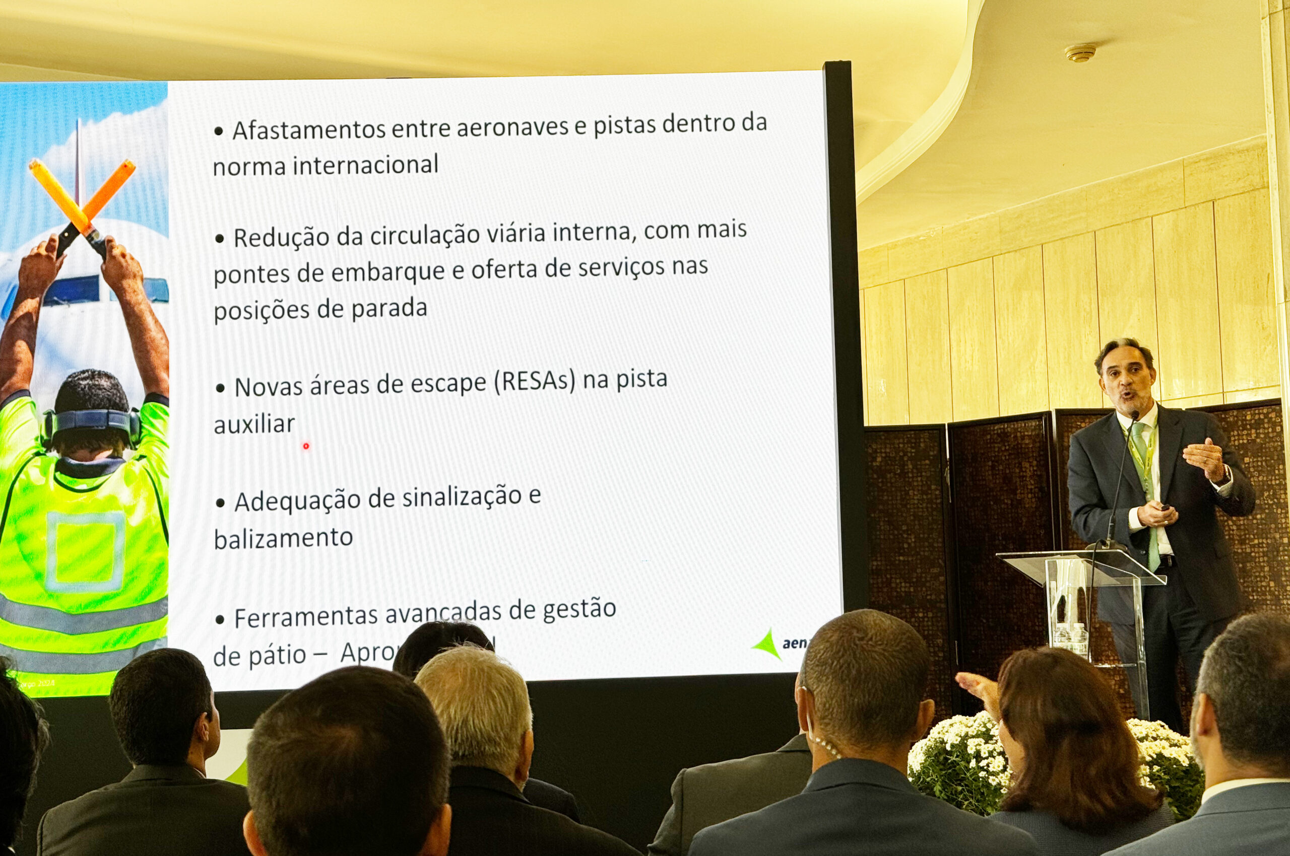 Kleber Meira, diretor do aeroporto de Congonhas Kleber Meira, diretor do aeroporto de Congonhas