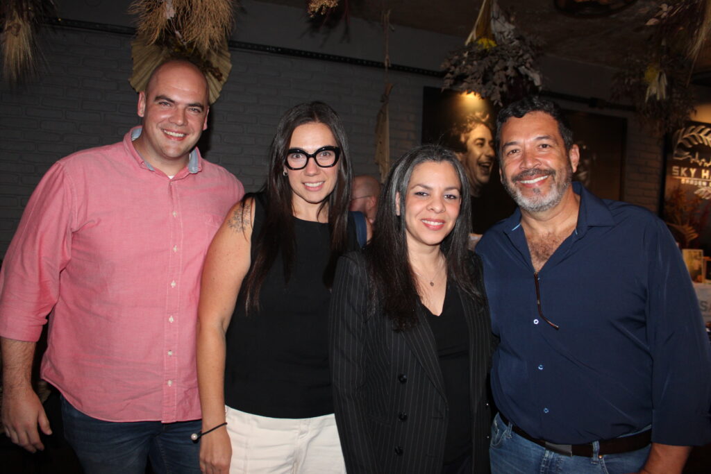Lisa Tejeda, do Brand USA, com Vitor Santos, Giovana Paulineli e Jorge Souza, da Orinter