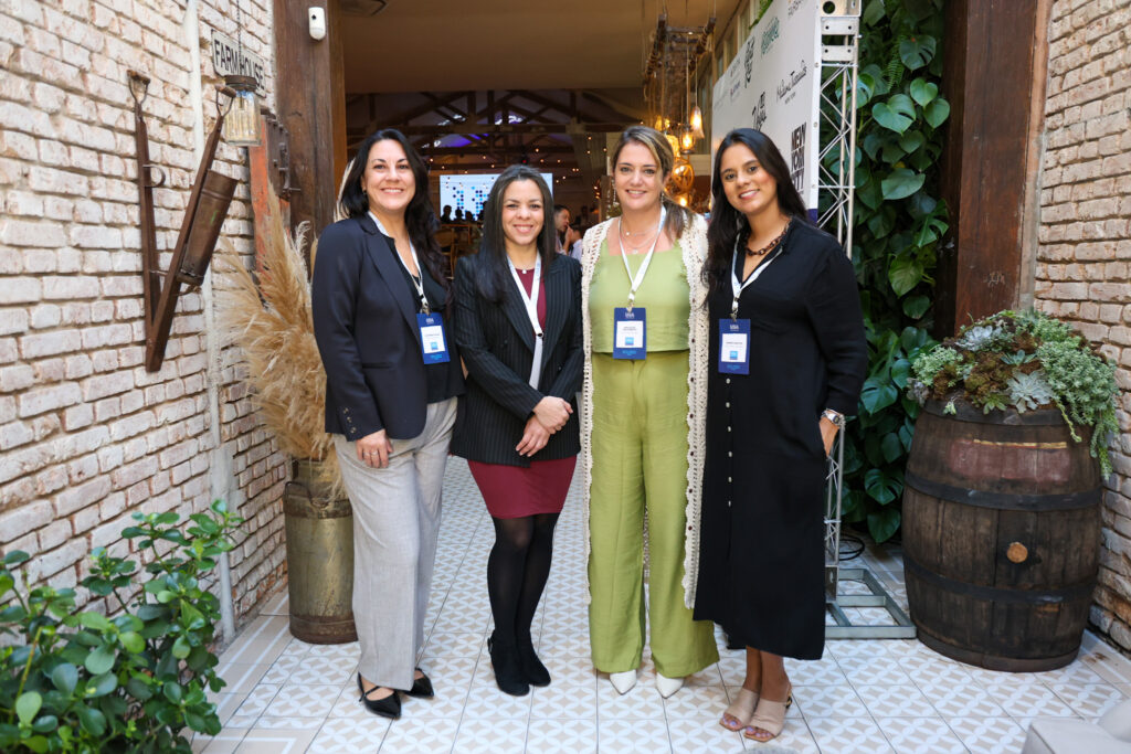 Lizandra Pajak, Lisa Tejeda, Ana Facchinato e Ingrid Santos equipe do Brand USA