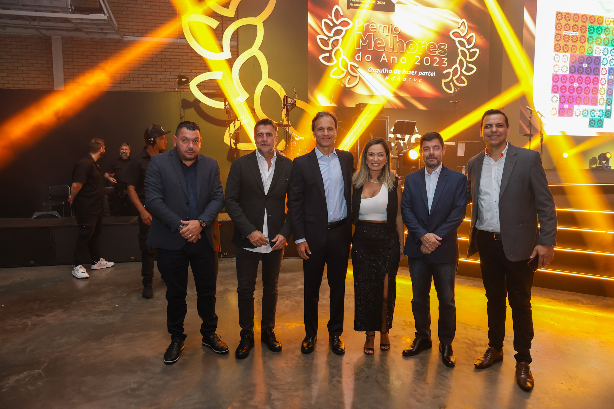 Marcelo Turek e Fernando Padron, da Assist Card, Roberto Roman, da CVC Corp, Cristiane Yumi, da Movida, Alexandre Camargo, da Assist Card, e Willian Sá, da Movida Marcelo Turek e Fernando Padron, da Assist Card, Roberto Roman, da CVC Corp, Cristiane Yumi, da Movida, Alexandre Camargo, da Assist Card, e Willian Sá, da Movida