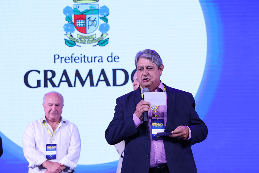 Nestor Tissot, prefeito de Gramado Nestor Tissot, prefeito de Gramado