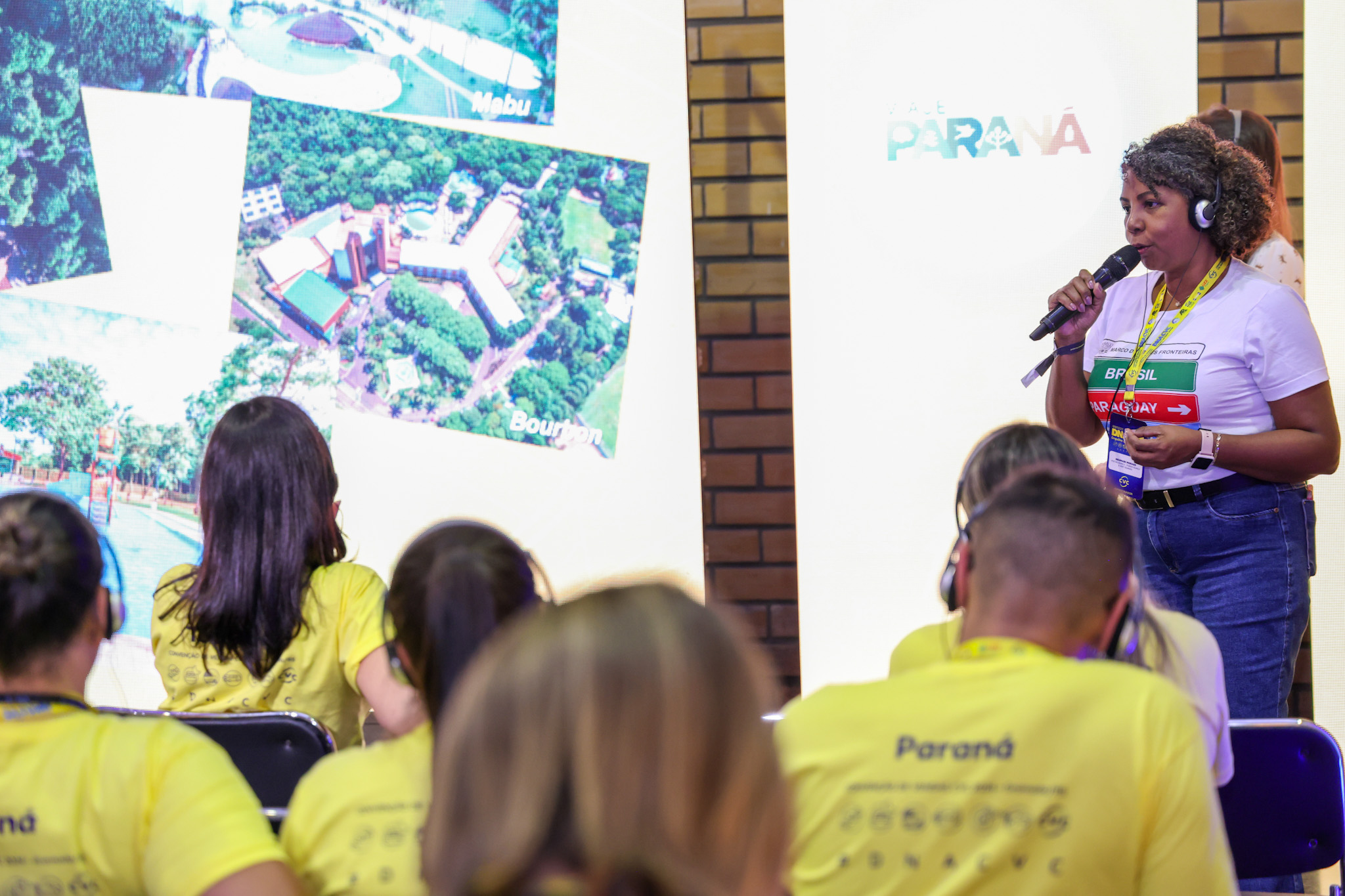 Neumari Cristhine, da Setur-Foz do Iguaçu Neumari Cristhine, da Setur-Foz do Iguaçu