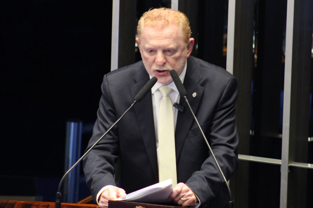 O deputado federal Vermelho O deputado federal Vermelho