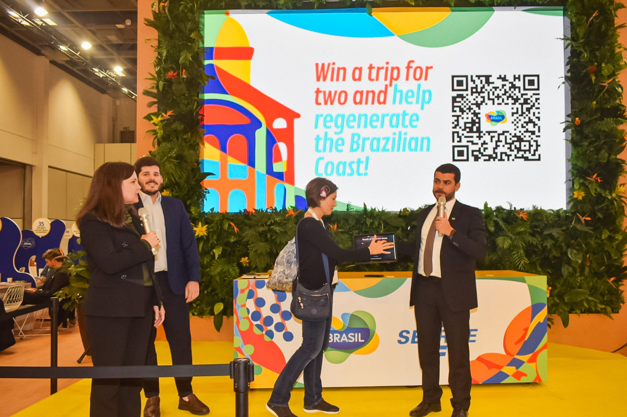 O sorteio foi feito de forma aleatória com a participação da plateia O sorteio foi feito de forma aleatória com a participação da plateia