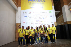 Participantes na chegada ao evento