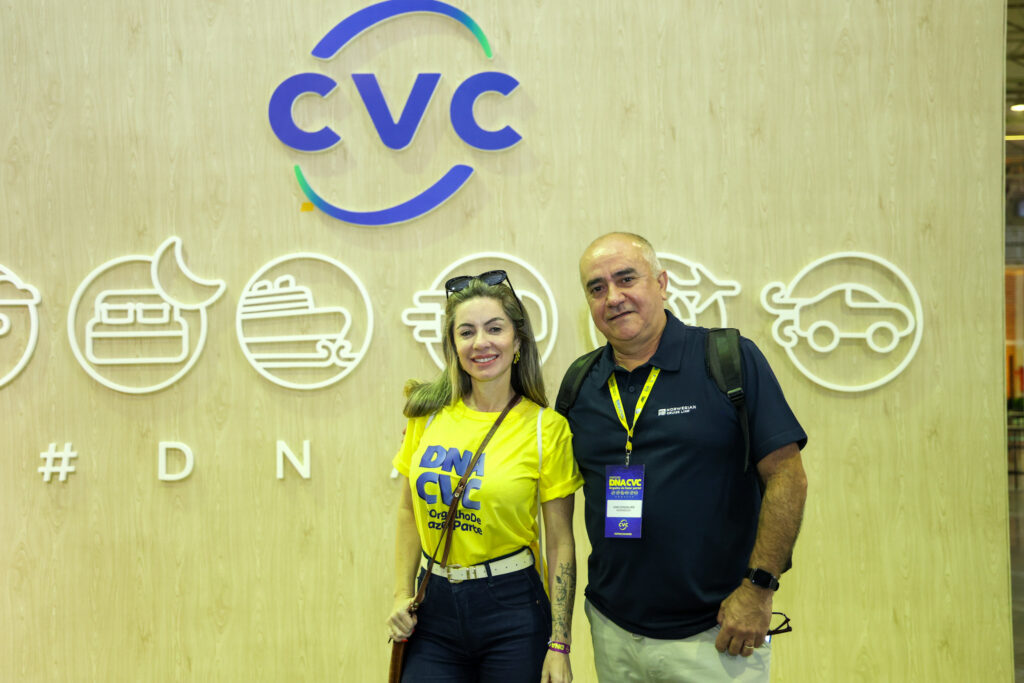 Patrícia Graciano, da CVC Corp e João Gonçalves, da Norwegian