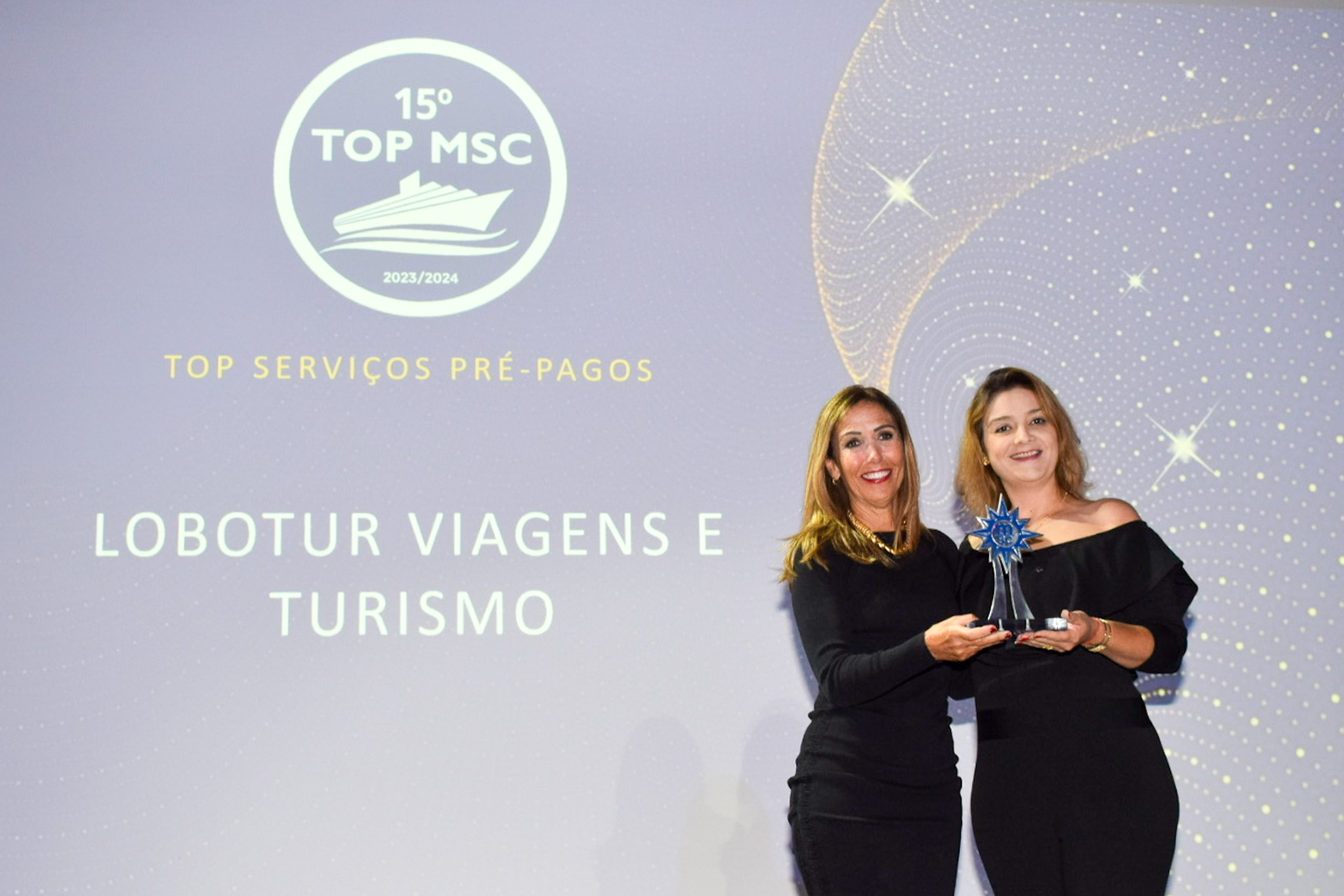 Premiado da empresa Lobotour Viagens e Turismo, na categoria TOP SERVIÇOS PRE-PAGOS Premiado da empresa Lobotour Viagens e Turismo, na categoria TOP SERVIÇOS PRE-PAGOS