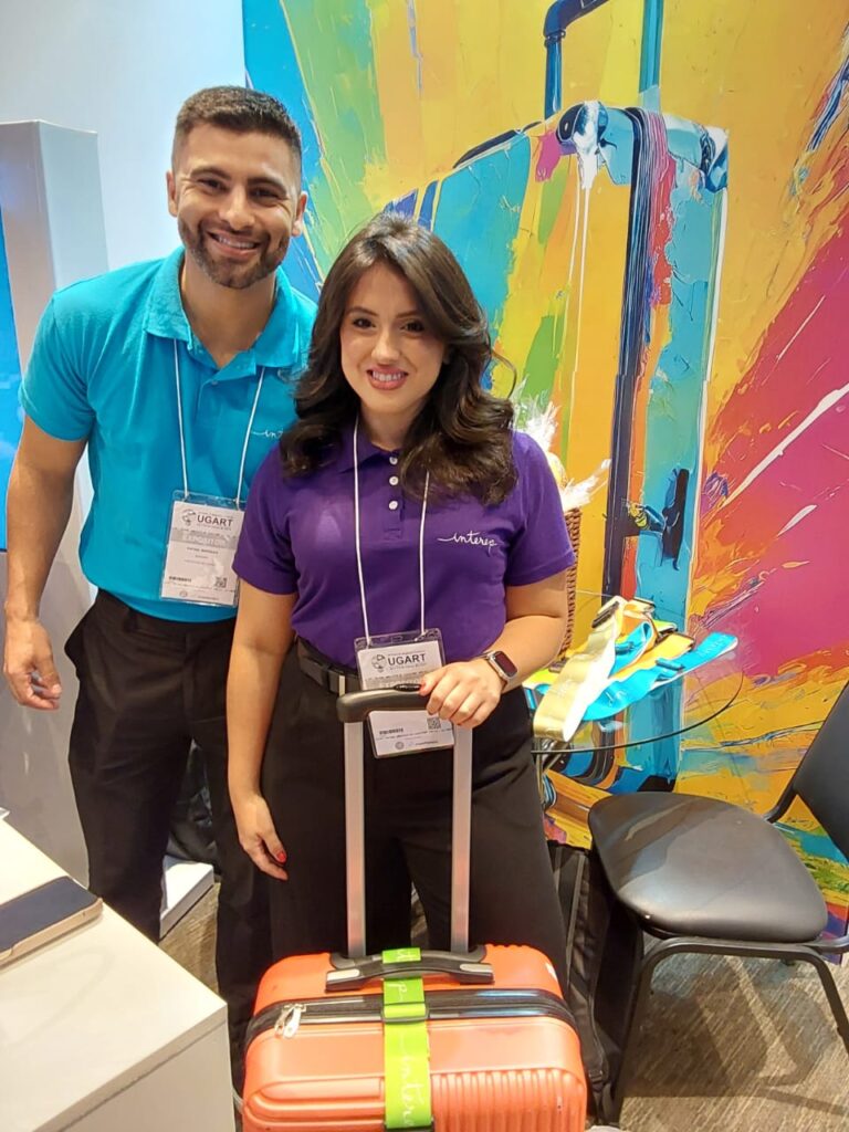 Rafael Marques e Bruna Lopreiato da Interep Rafael Marques e Bruna Lopreiato da Interep