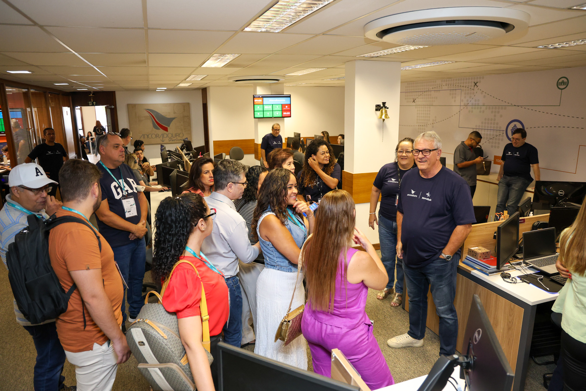 Roberto Garbin apresentou aos agentes a parte da consolidação Roberto Garbin apresentou aos agentes a parte da consolidação