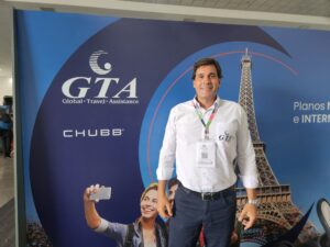 Rogerio Esteves coordenador nacional de Vendas da GTA GTA capacita agentes e anuncia promoções para março na Expo Turismo Paraná