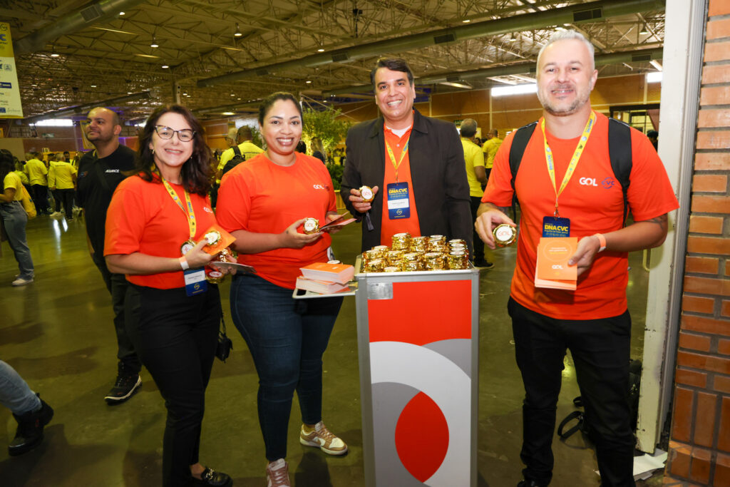 Rosana Carvalho, Michelle Larissa, Marcos Almeida, e Adonai Silva, da Gol