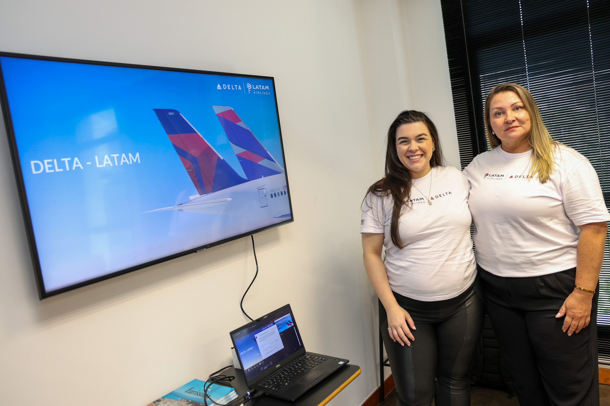 Ruana Recio, da Latam e Kátia Vieira, da Delta Ruana Recio, da Latam e Kátia Vieira, da Delta