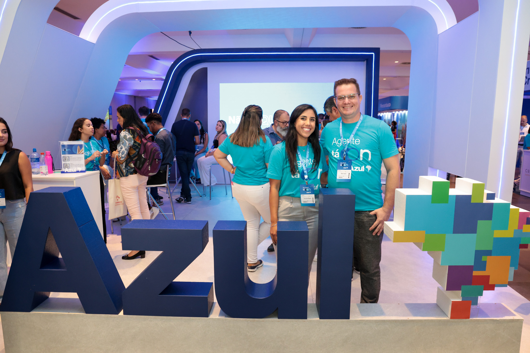 Tainá Godoy e Kleber Sanches, da Azul Viagens Tainá Godoy e Kleber Sanches, da Azul Viagens