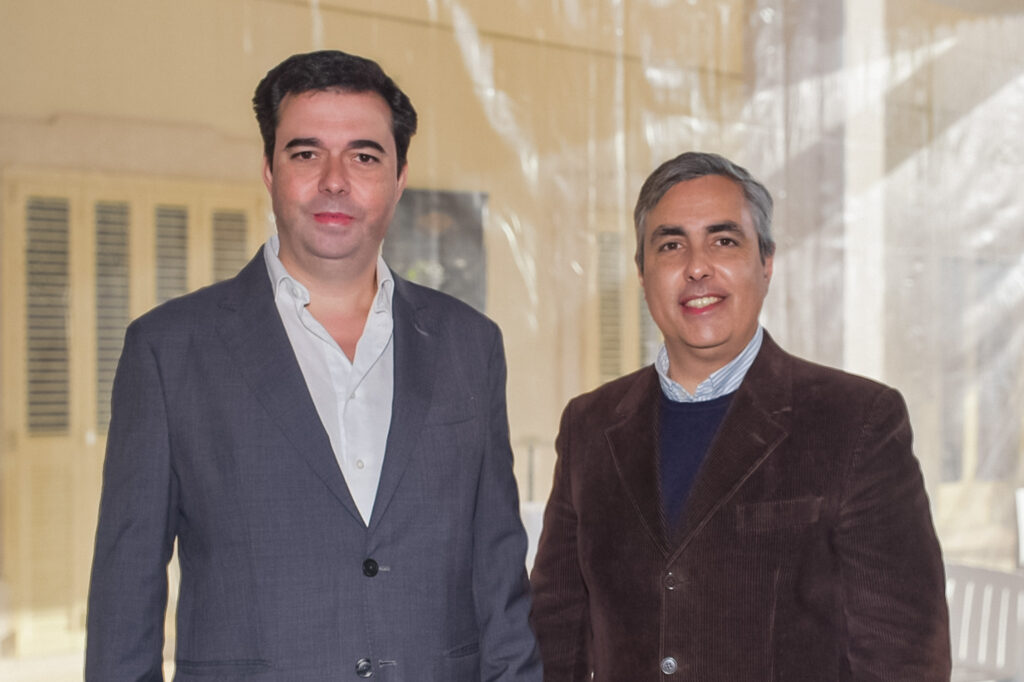 Tiago Encarnação, da LusaNova e João Cruz, da Solférias Tiago Encarnação, da LusaNova e João Cruz, da Solférias