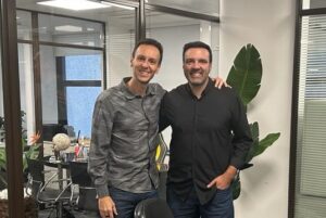 Bruno Waltrick, presidente da Abav-SP | Aviesp, e Fernando Lermi, diretor de vendas da Flytour