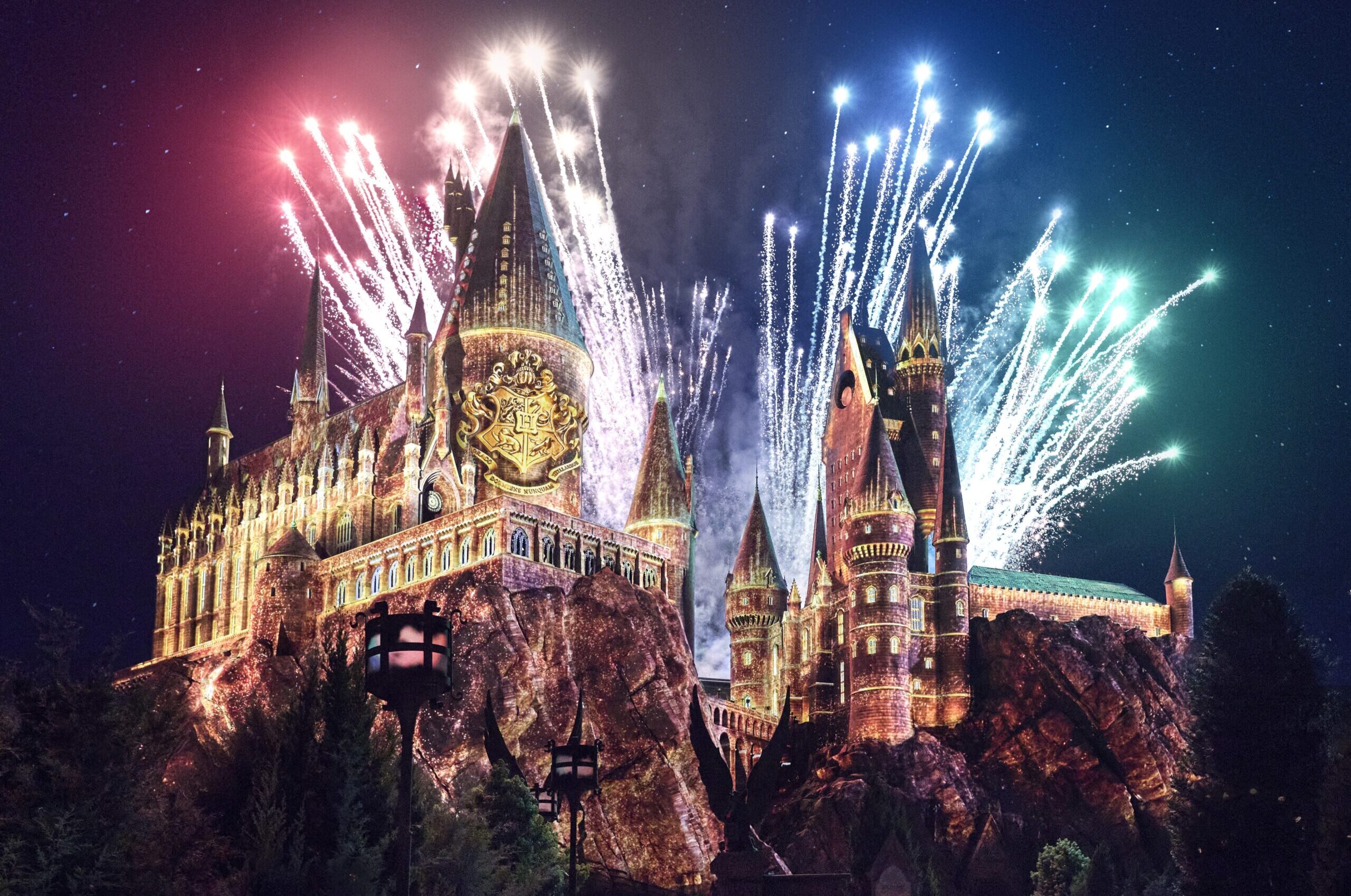 01 Hogwarts Always at Universal Islands of Adventure scaled e1714417892456 Universal Orlando anuncia data de inauguração de Dreamworks e novo show de Harry Potter
