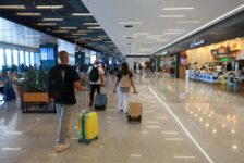 Aeroportos de Florianópolis e Vitória alcançam topo do ranking entre os melhores do Brasil