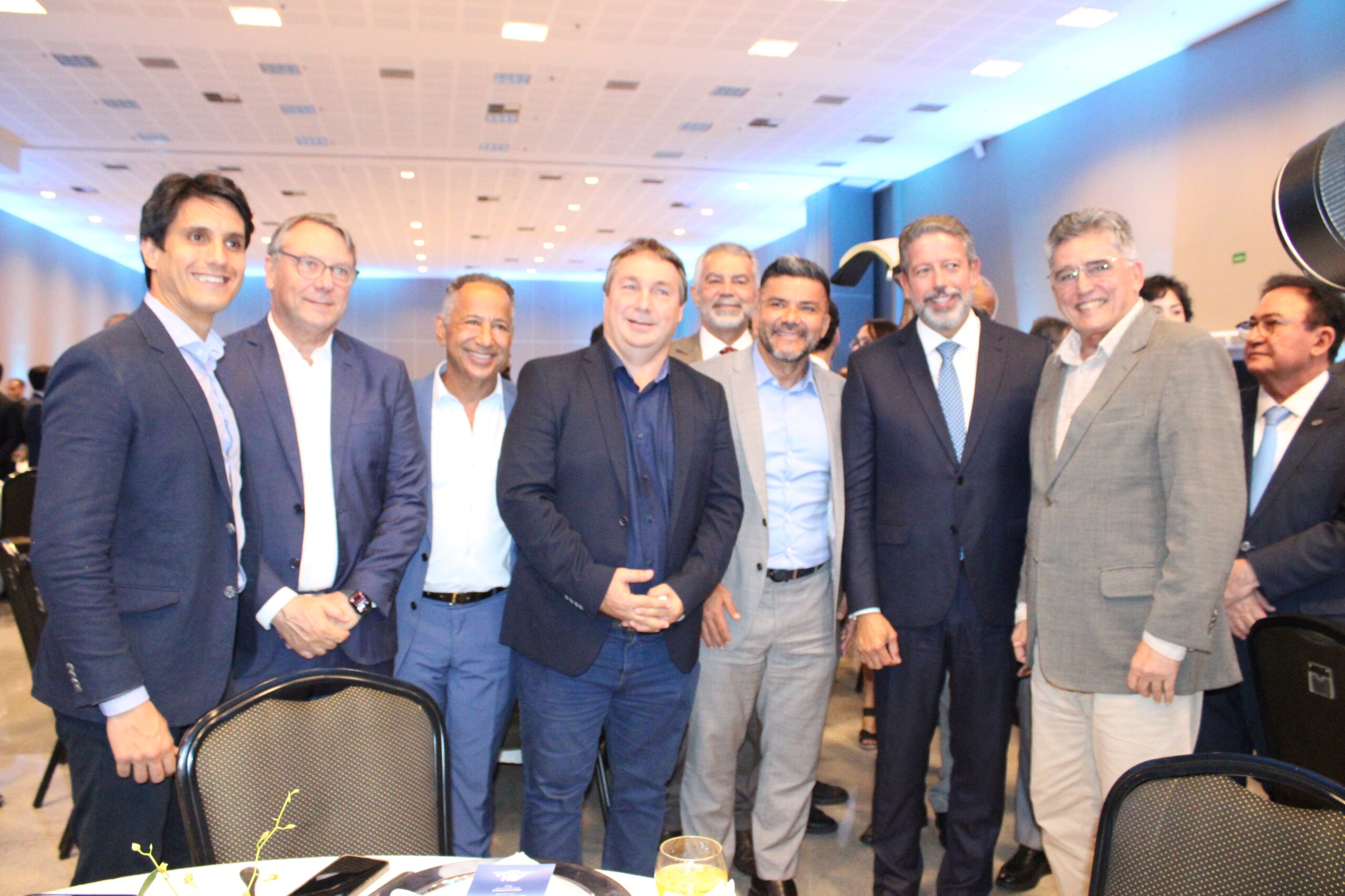 Arthur Lira com a comitiva de Porto Seguro Arthur Lira com a comitiva de Porto Seguro