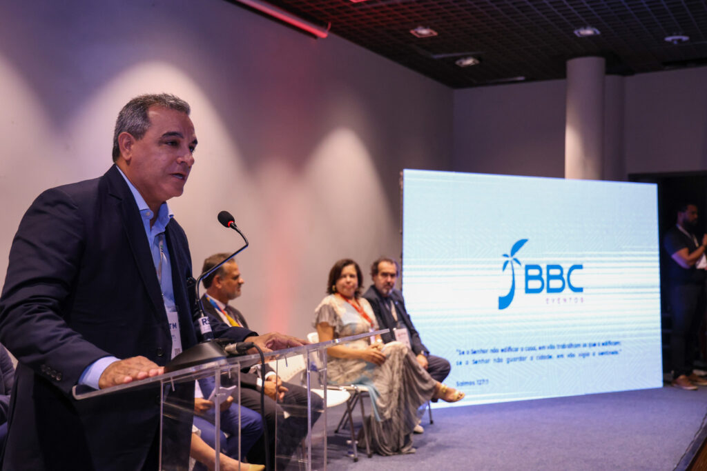 Breno Mesquita, diretor da BBC Eventos durante abertura da MTM