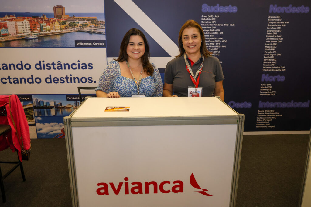 Catherine Maximino e Luciana Longo, da Avianca