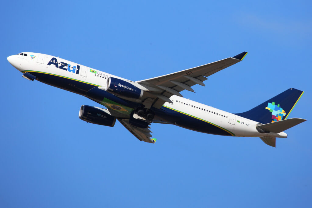 Copia de AZUL A330 200 DECOLA VCP WS Azul transporta quase 200 mil passageiros em primeiro ano de operação em Paris