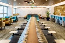 Delta reinaugura lounge no aeroporto de Miami totalmente renovado