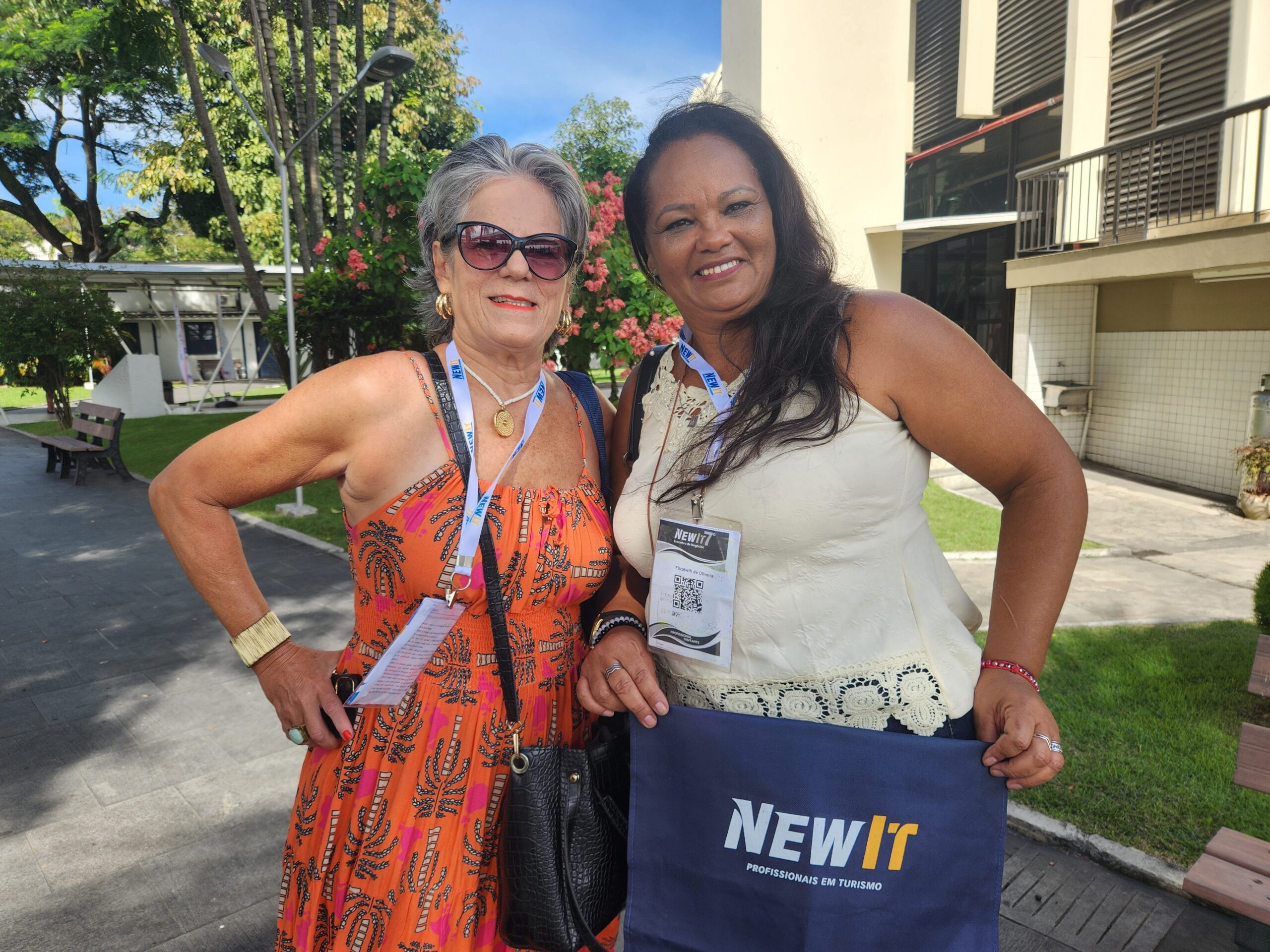 Denise Andrade, Spitur Turismo Viagens e Negócios, e Elizabeth Oliveira, MVT