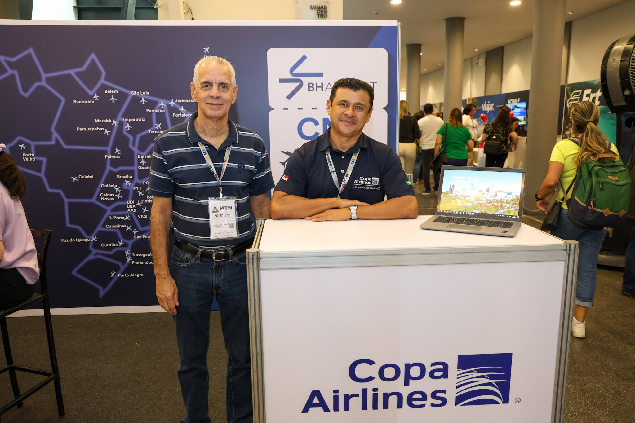 Elzo Nogueira, da Ancoradouro e Fabiano Dias, da Copa Airlines Elzo Nogueira, da Ancoradouro e Fabiano Dias, da Copa Airlines
