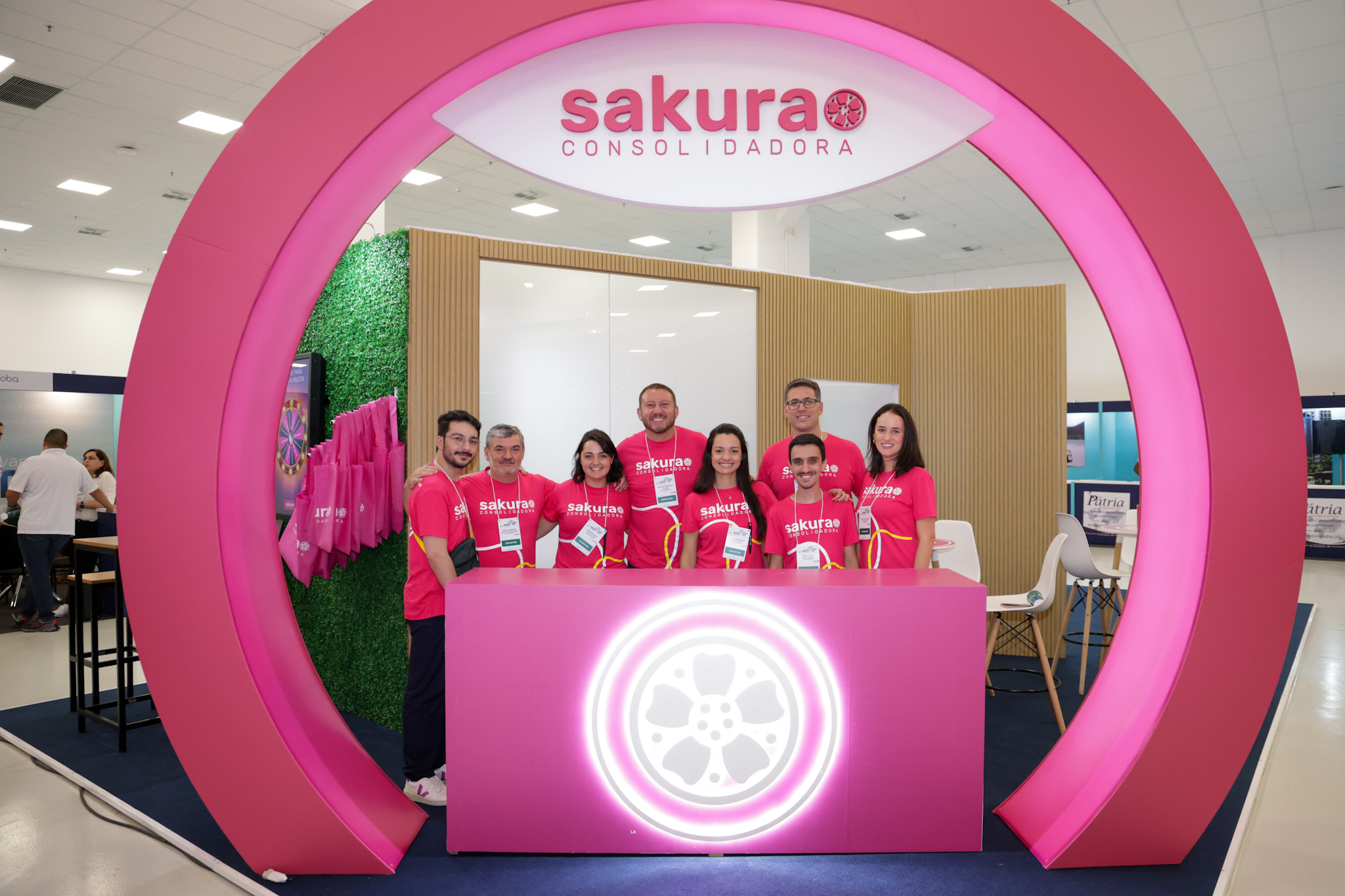 Equipe da Sakura na Abav TravelSP Equipe da Sakura na Abav TravelSP