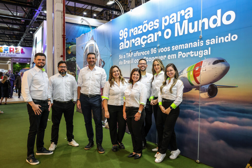 Equipe da TAP 1 TAP lança loja com atendimento inédito na WTM-LA e chega a recorde histórico no Brasil em 2024