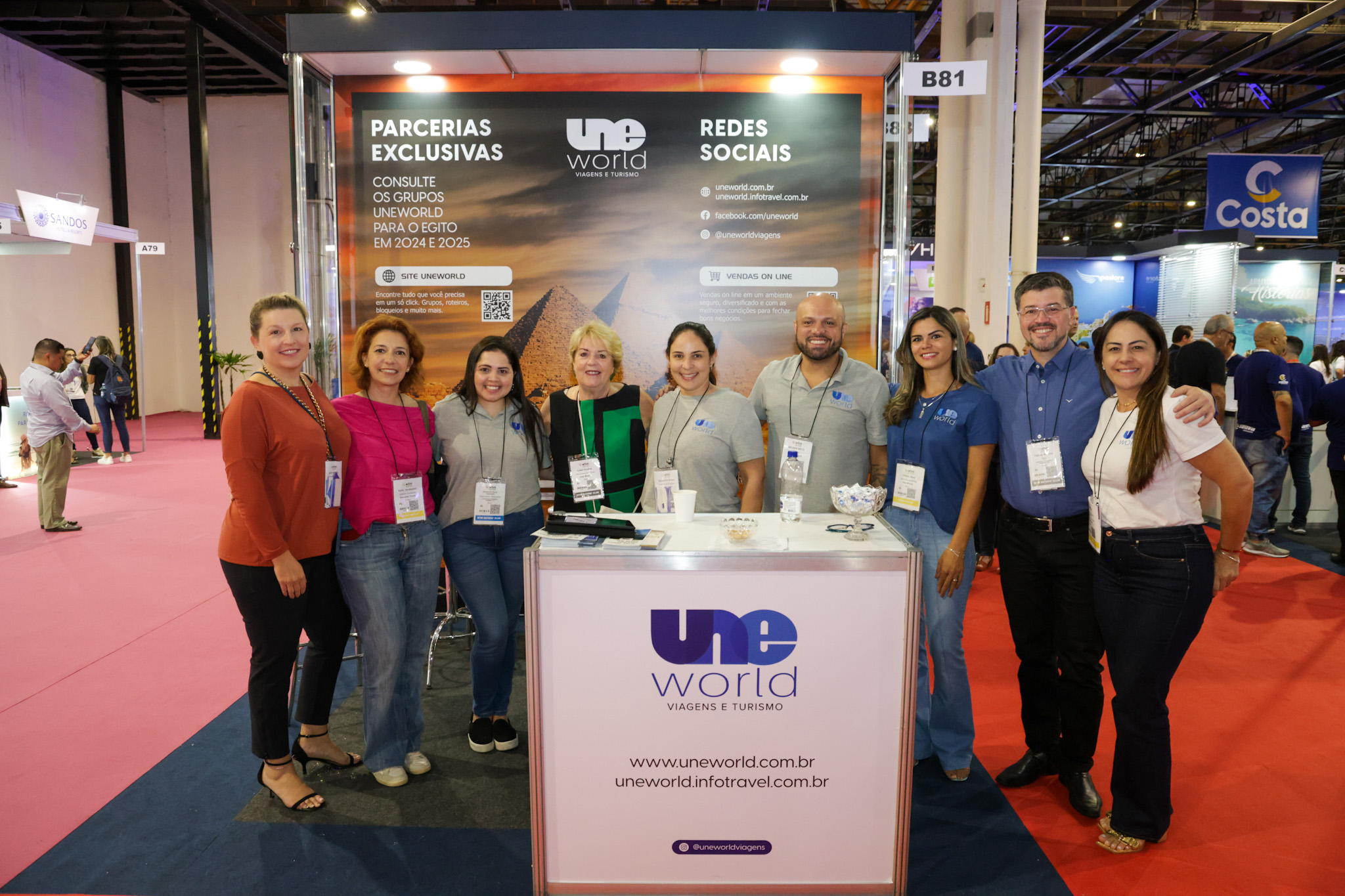 Equipe da Une World Viagens Equipe da Une World Viagens
