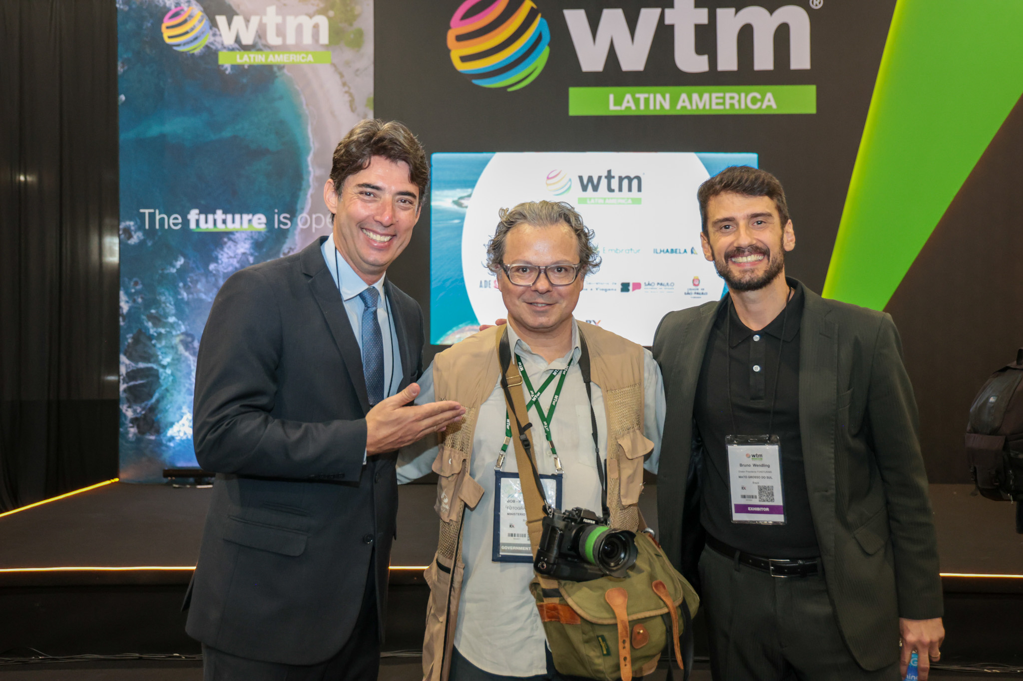 Fabrício Amaral, do Fornatur, Bob Castro, do MTur, e Bruno Wendling, da Fundtur Fabrício Amaral, do Fornatur, Bob Castro, do MTur, e Bruno Wendling, da Fundtur
