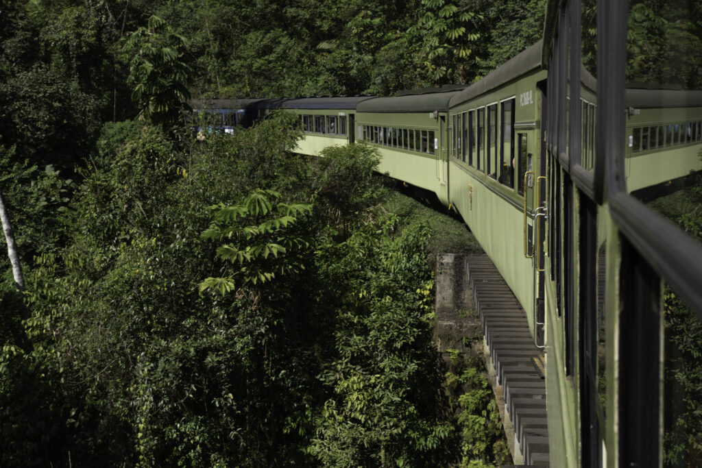 Serra Verde Express celebra 27 anos com mais de 4,5 milhões de passageiros embarcados Serra Verde Express celebra 27 anos com mais de 4,5 milhões de passageiros embarcados