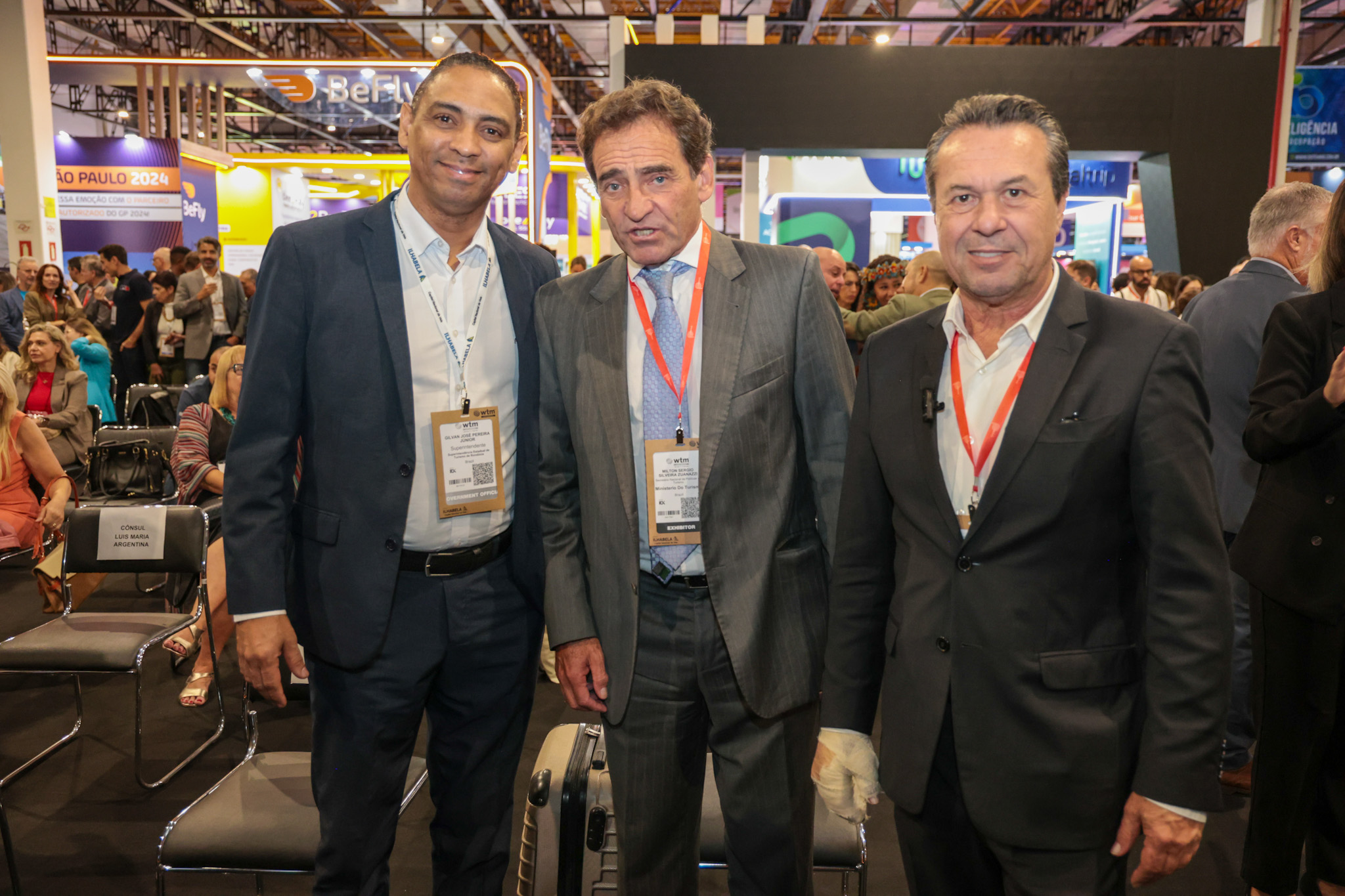 Gilvan José Pereira, da Setur-RO, Milton Zuanazzi, do MTur, e Marcio Nunes, da Setur-PR Gilvan José Pereira, da Setur-RO, Milton Zuanazzi, do MTur, e Marcio Nunes, da Setur-PR