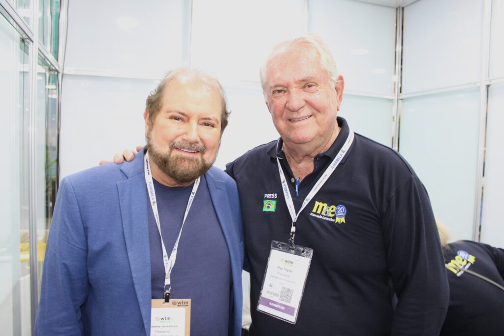 Guilherme Paulus, da CVC, e Roy Taylor, do M&E